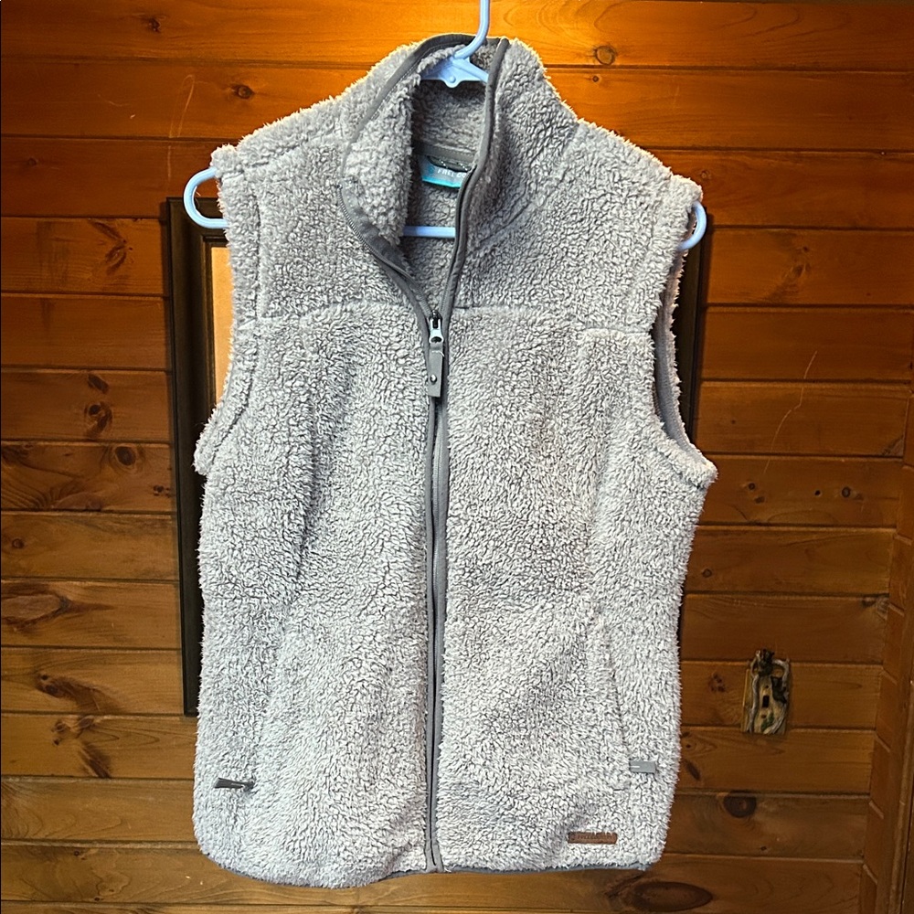Free Country Light Gray Sherpa Vest